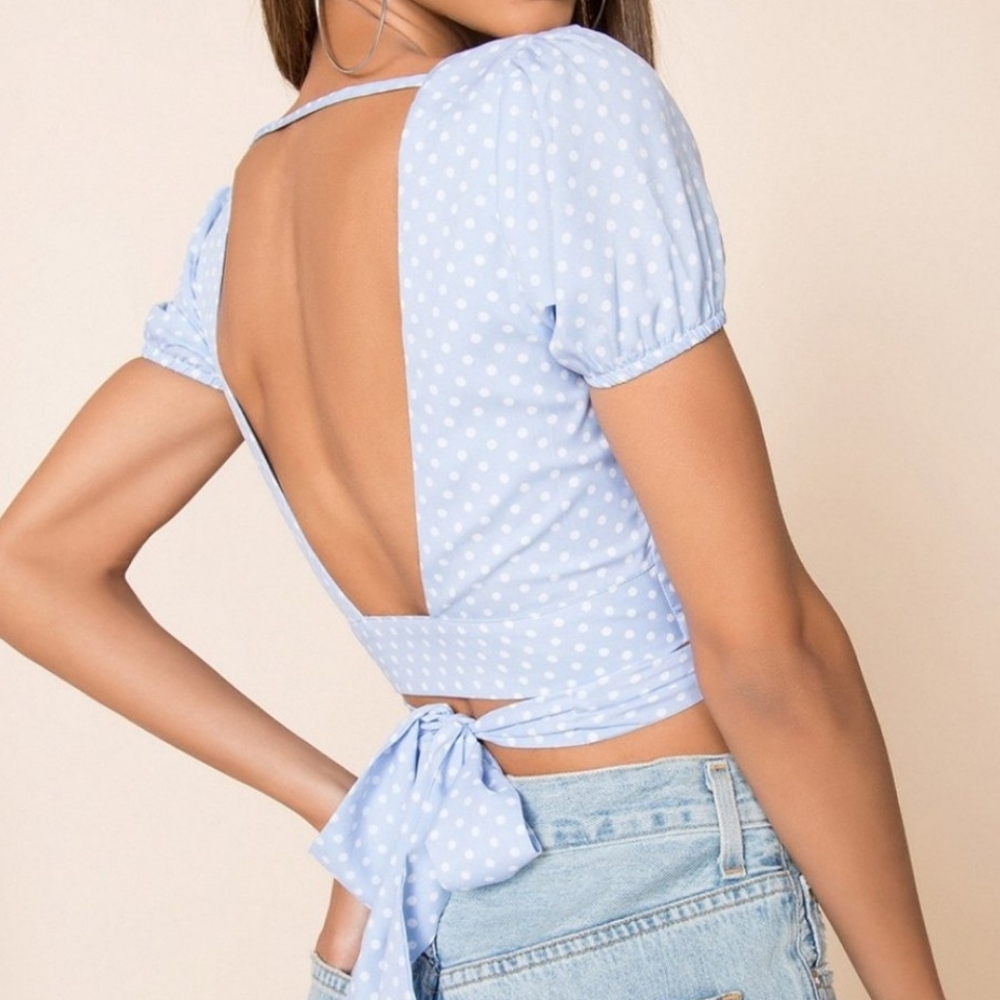 Superdown NWT baby blue polka dot crop top size XS